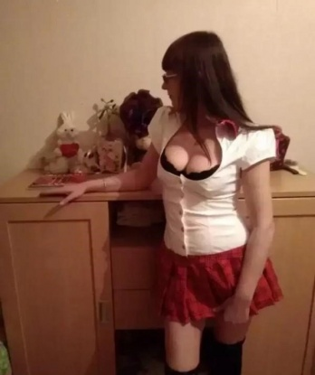 Анкета проститутки Карина - город Ассаб, 28 лет, №9035